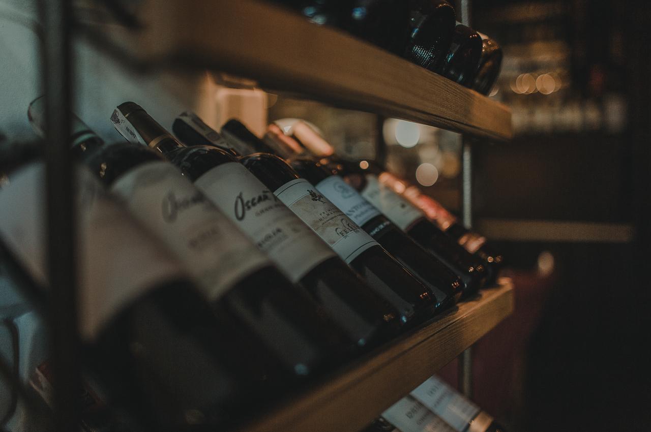 老板餐厅酒店 Miłosław 外观 照片